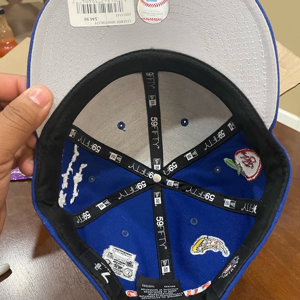 new your mets fitted hat - Picture 2 of 4